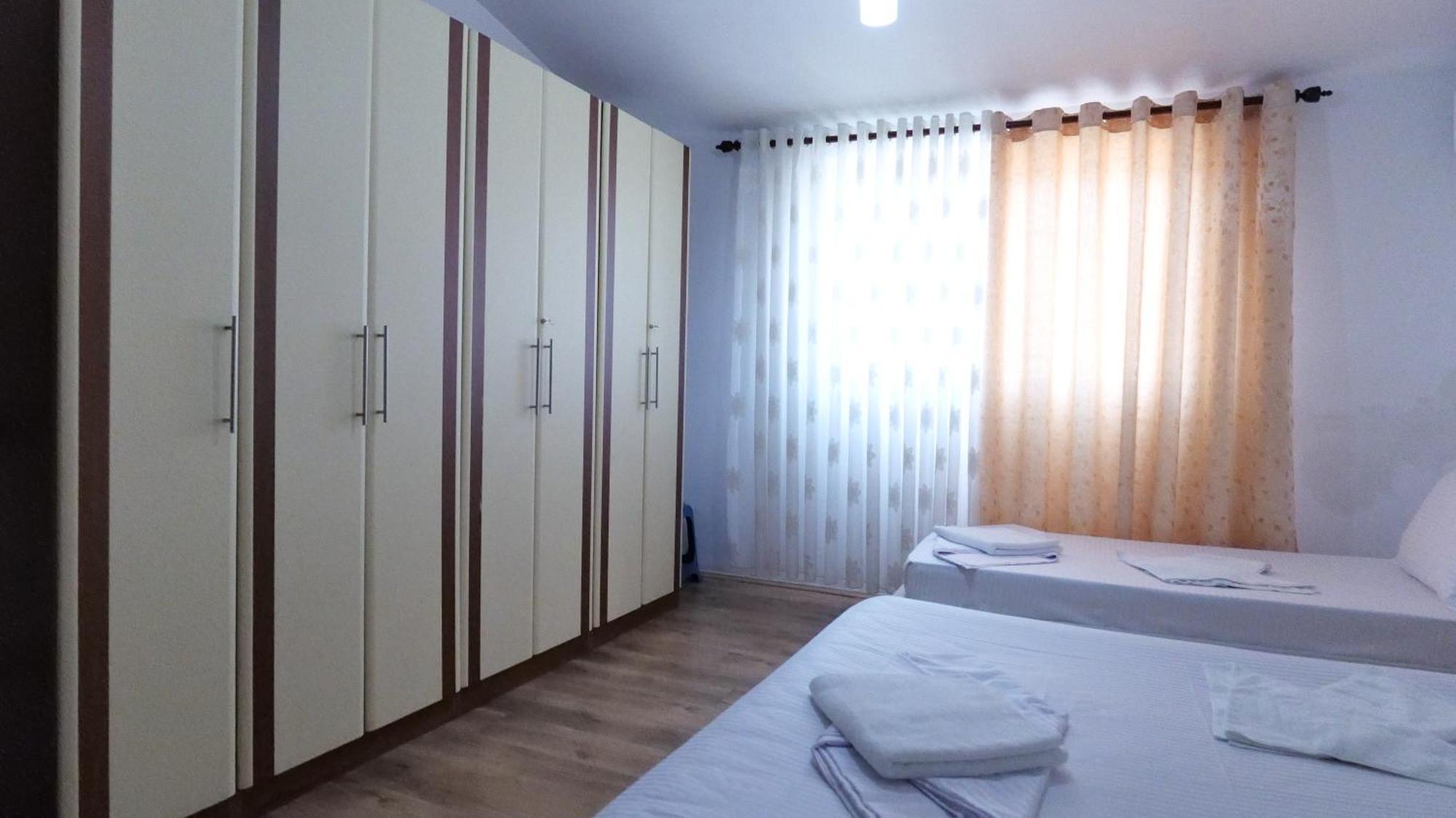 View Spacious 07 *